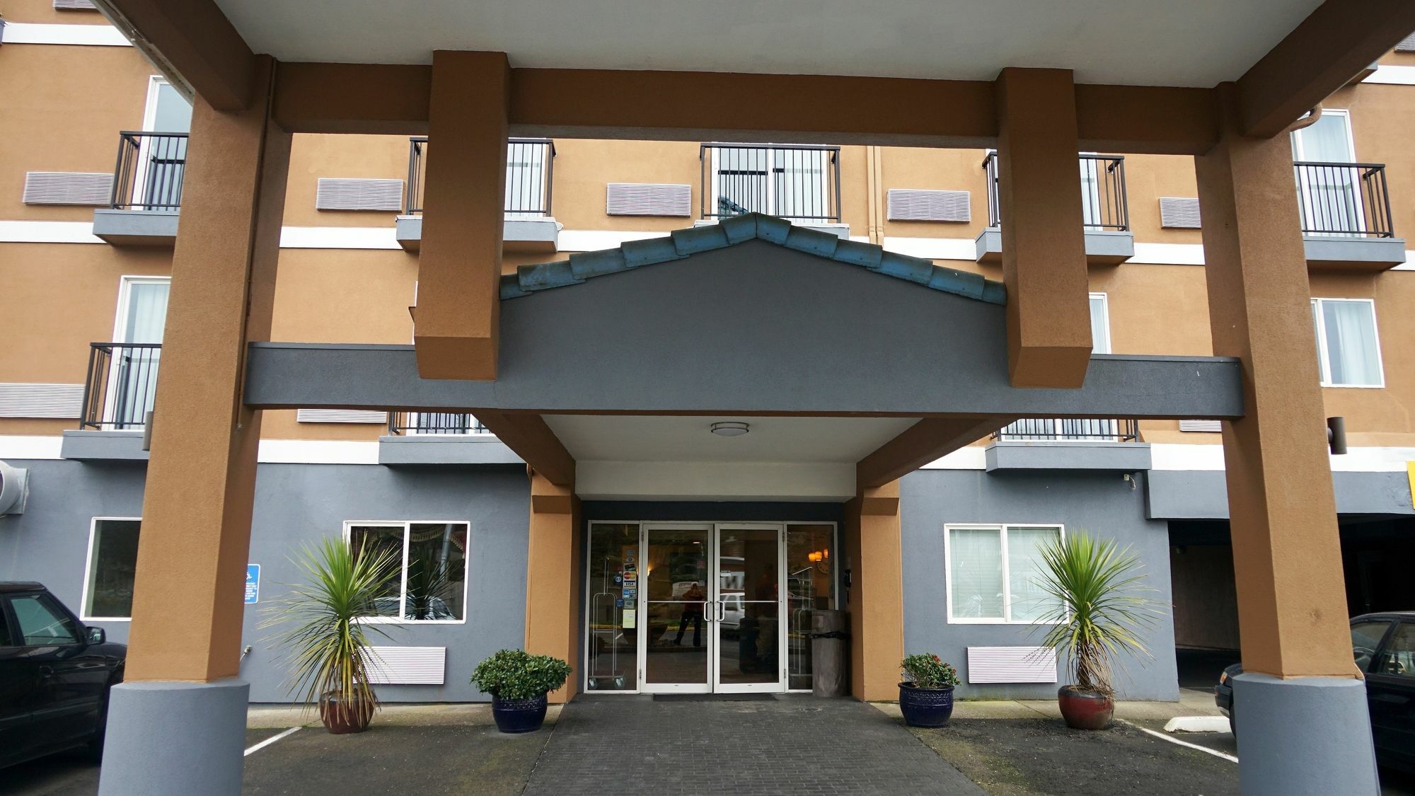 Inn At Lincoln City By Oyo エクステリア 写真
